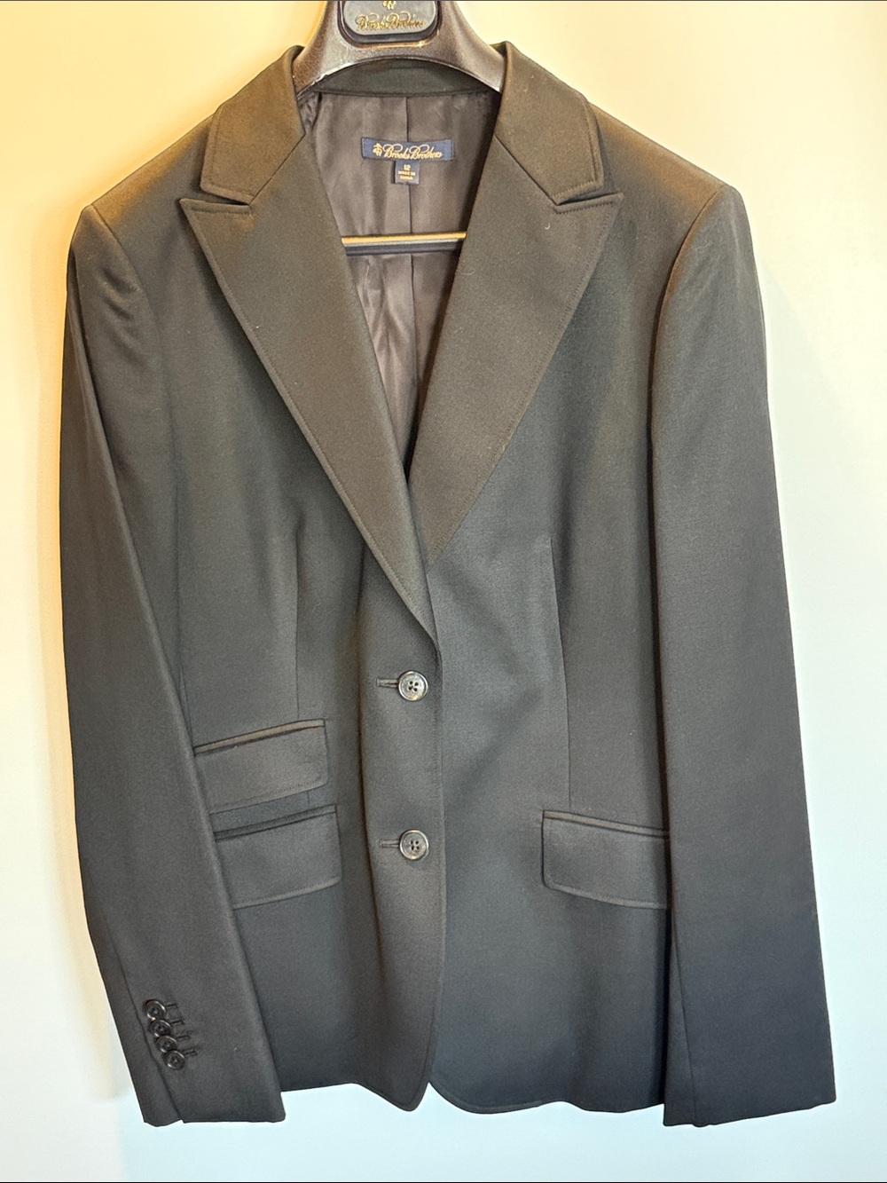 Brook's Brothers Women's Wool Two-Button Blazer Size: 12